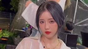 八卦爆料直播女的视频,直播女神秘视频引发热议，真相竟如此惊人！